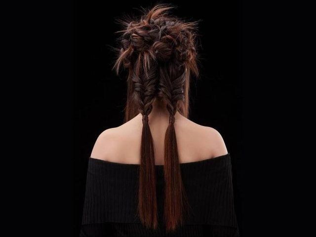 Acconciatura con trecce