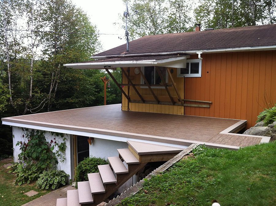 Grande terrasse avec membrane de PVC