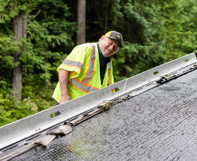 Man Working | Kitsap Chico Towing