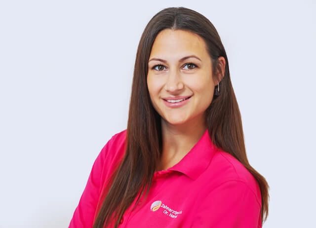 Lena Oldenburger, Zahnarztpraxis Meinerzhagen