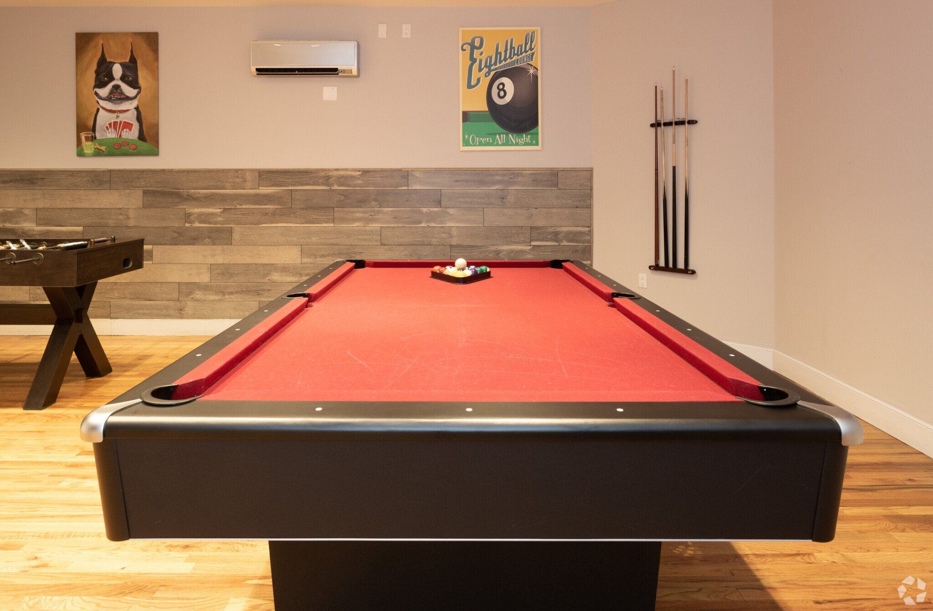 Meridian Park Ave building photos