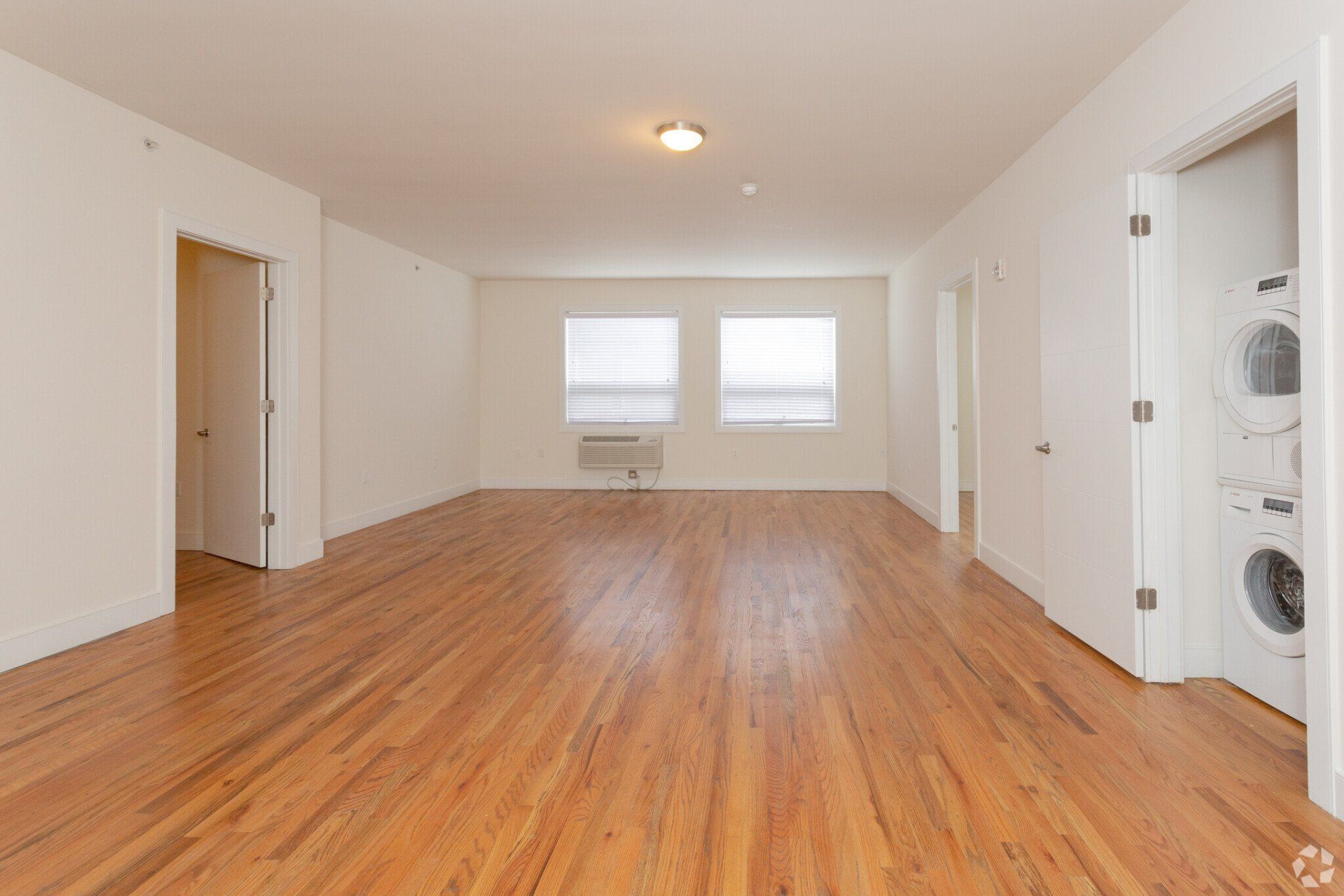 Meridian Park Ave building photos