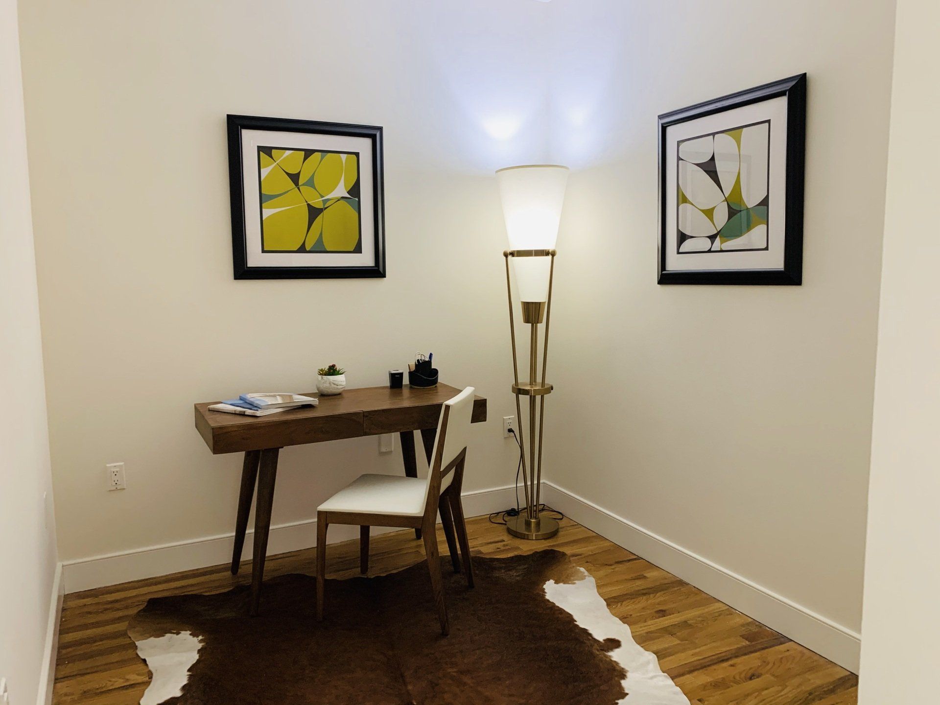 Meridian Park Ave building photos