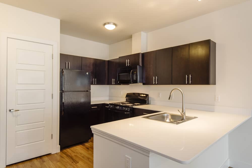 Meridian Park Ave building photos