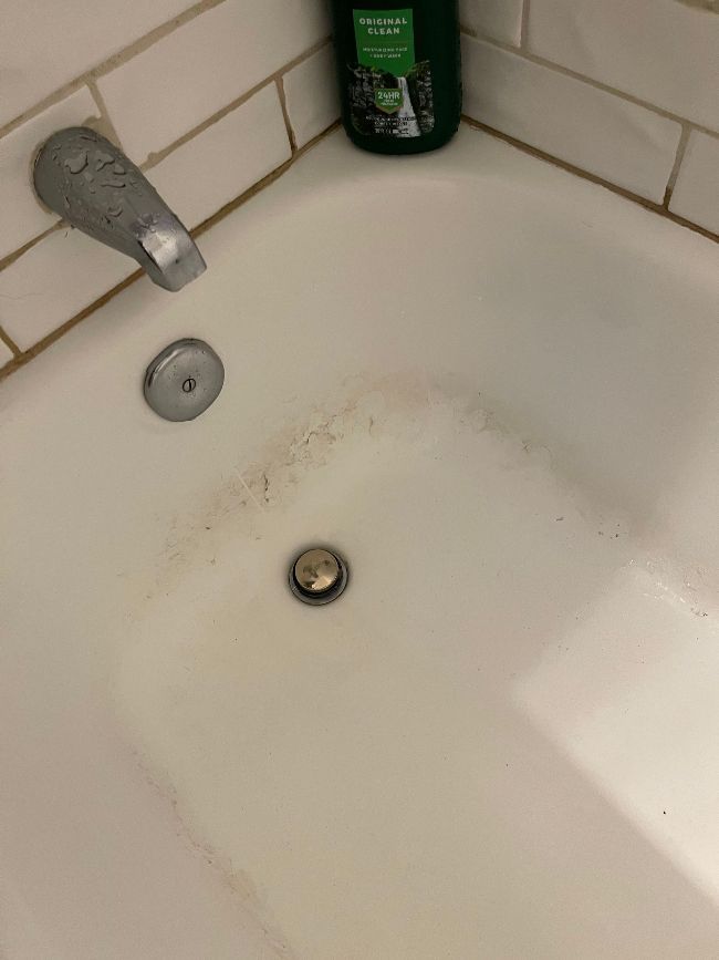 Deep Cleaning of Bathtub Before