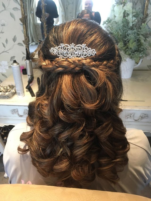 Is your wedding hair booked in the diary?