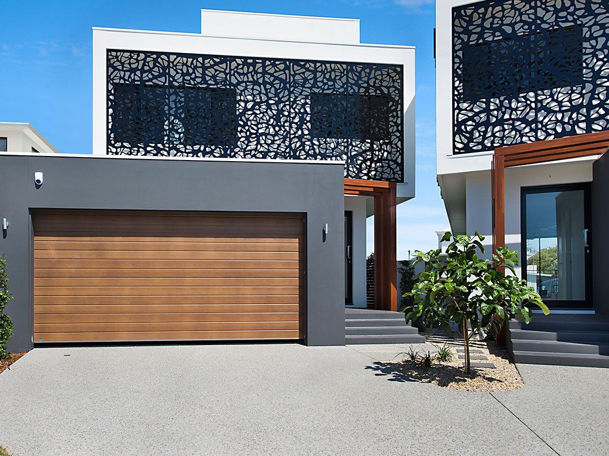 Modern duplex built at Broadbeach Waters.