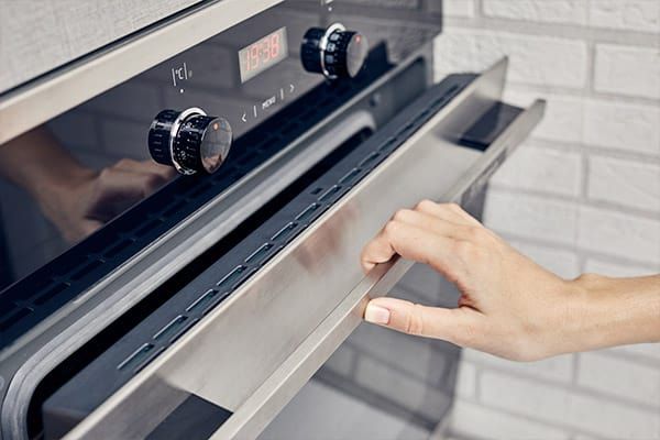 why-is-your-oven-not-heating-up-top-5-causes-and-fixes