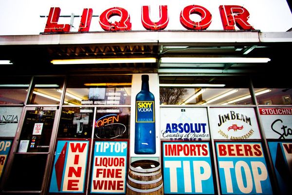 Are Convenience & Liquor Stores TRYING to Kill its Customers?