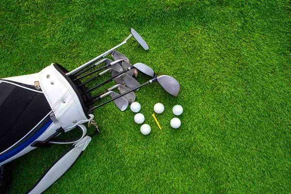 Spedizione di attrezzature da golf