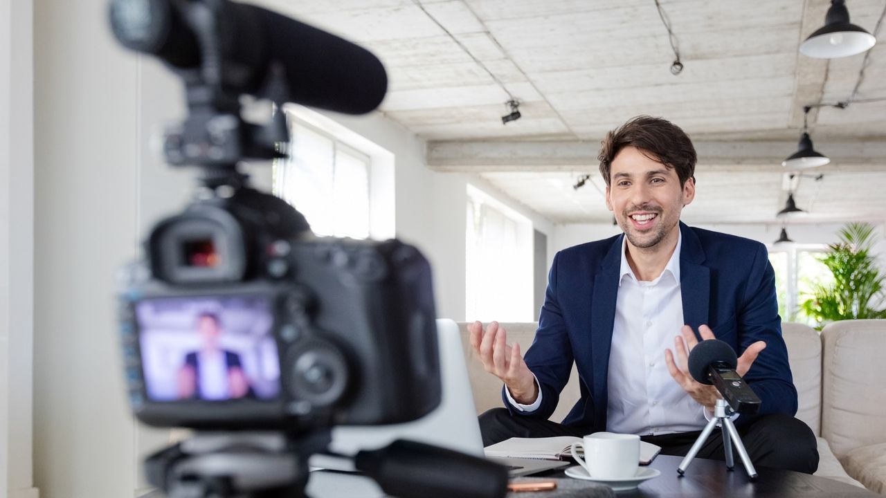 From ideas to impact :tools and tips for creating micro-content at scale