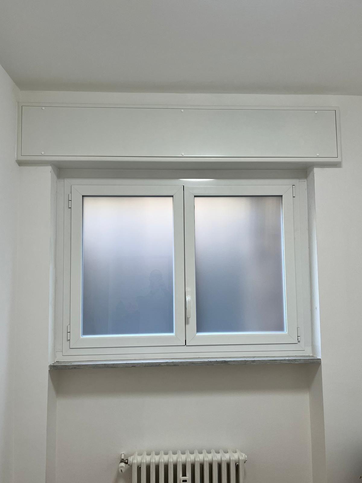 finestra a 2 battenti