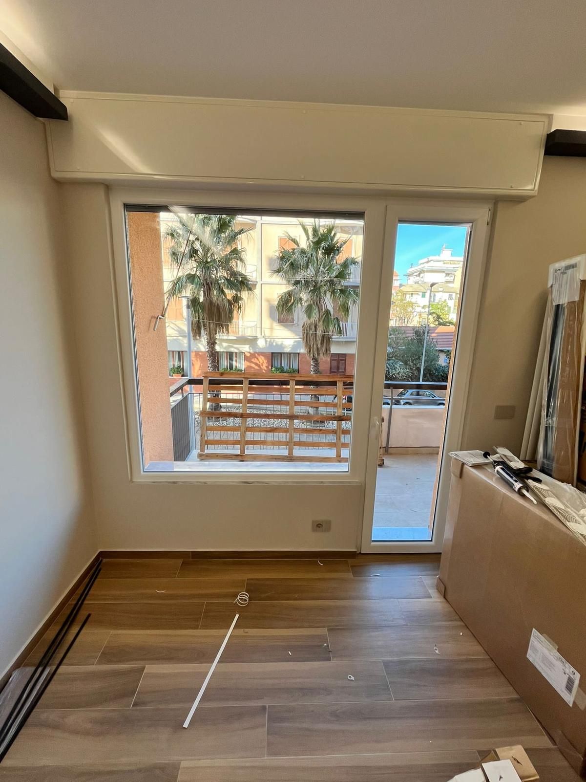 porta finestra in povc dettaglio bianco