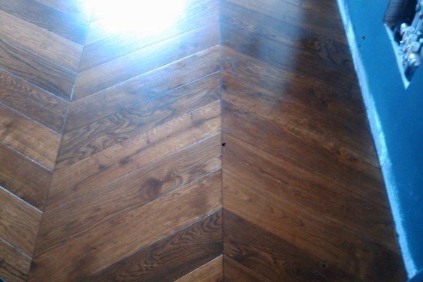 Trattamento su parquet