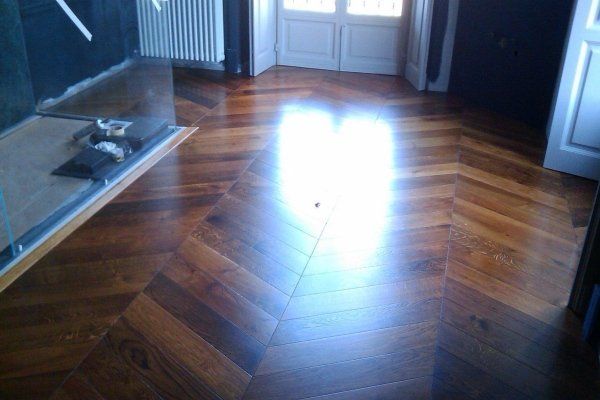 Trattamento su parquet