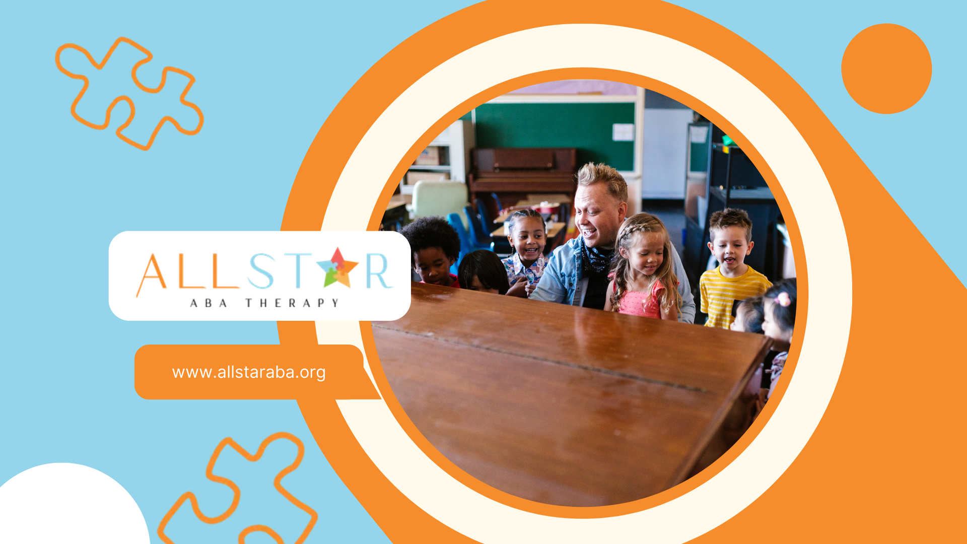  Kids and a therapist smiling, looking at a table. 