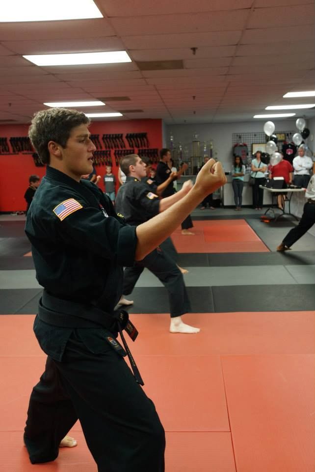 The word placeholder is on a gray background.