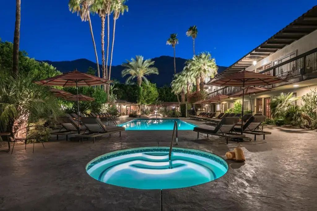 Gay Resorts such as the Santiago Resort in Palm Springs offer intimacy for those seeking gay holidays