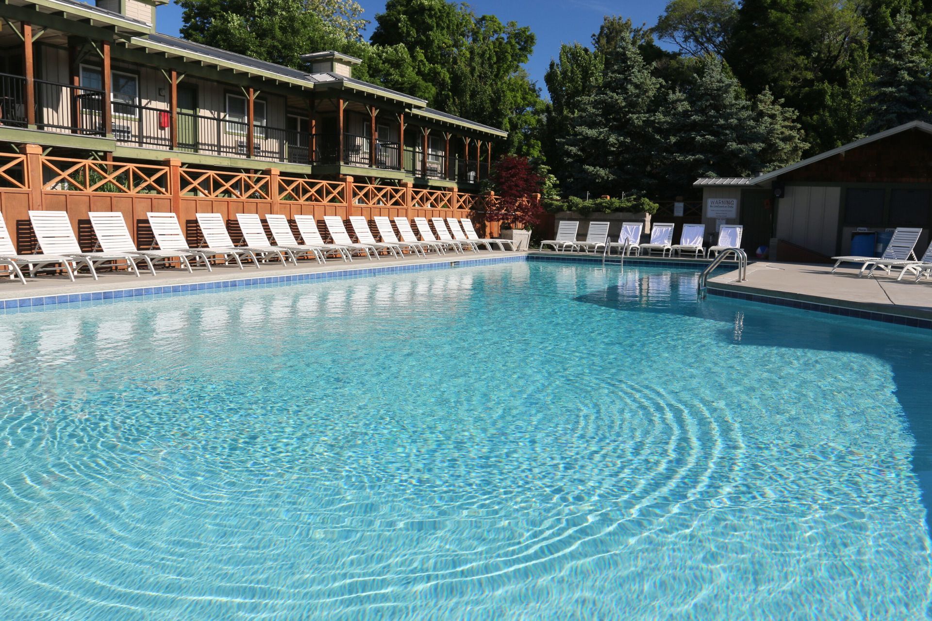 The Dunes Resort – Saugatuck