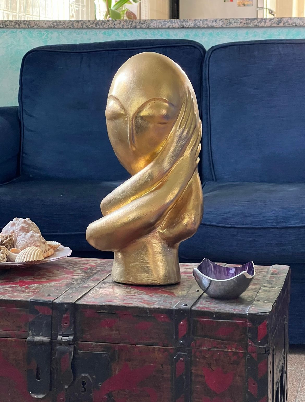 Abbraccio opera di Elena Beccaria