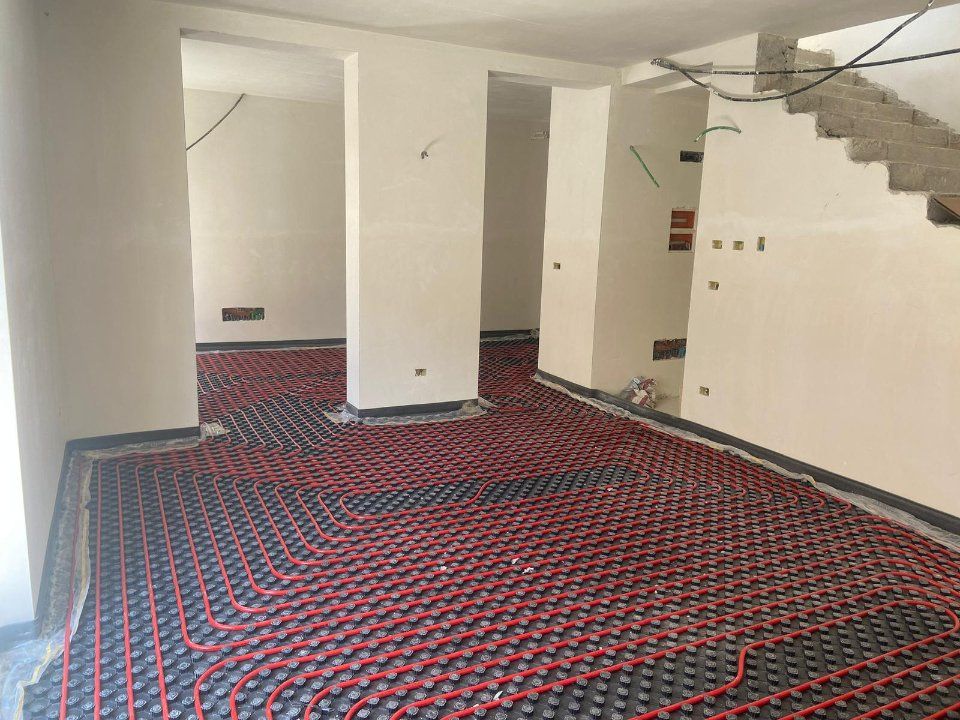 casa con impianto di riscaldamento a pavimento