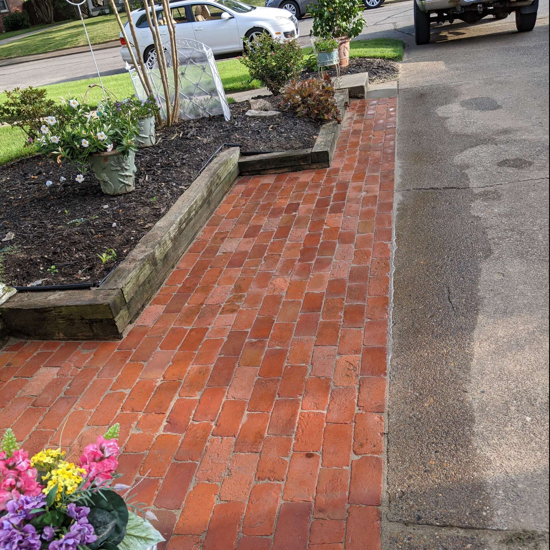 Brick Pathway - Evansville, IN - Daily Lawn & Landscape