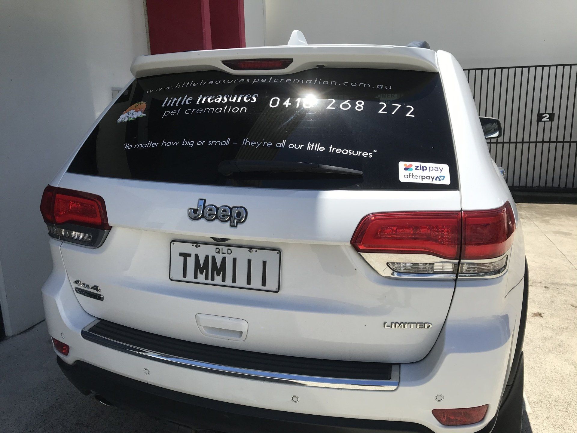 Car with branding for Little Treasures Pet Cremation Sunshine Coast