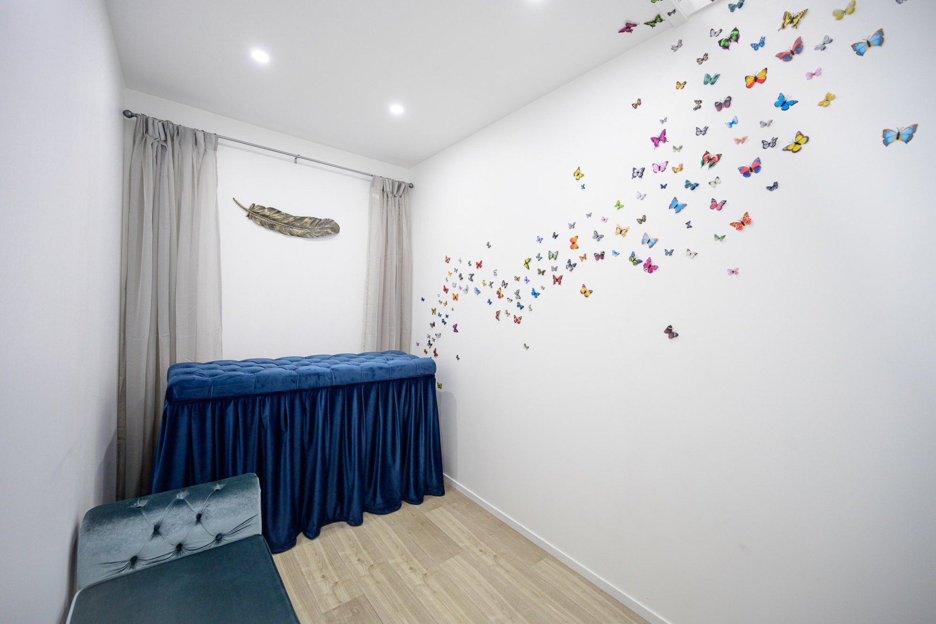 farewell room with butterfly wall decals
