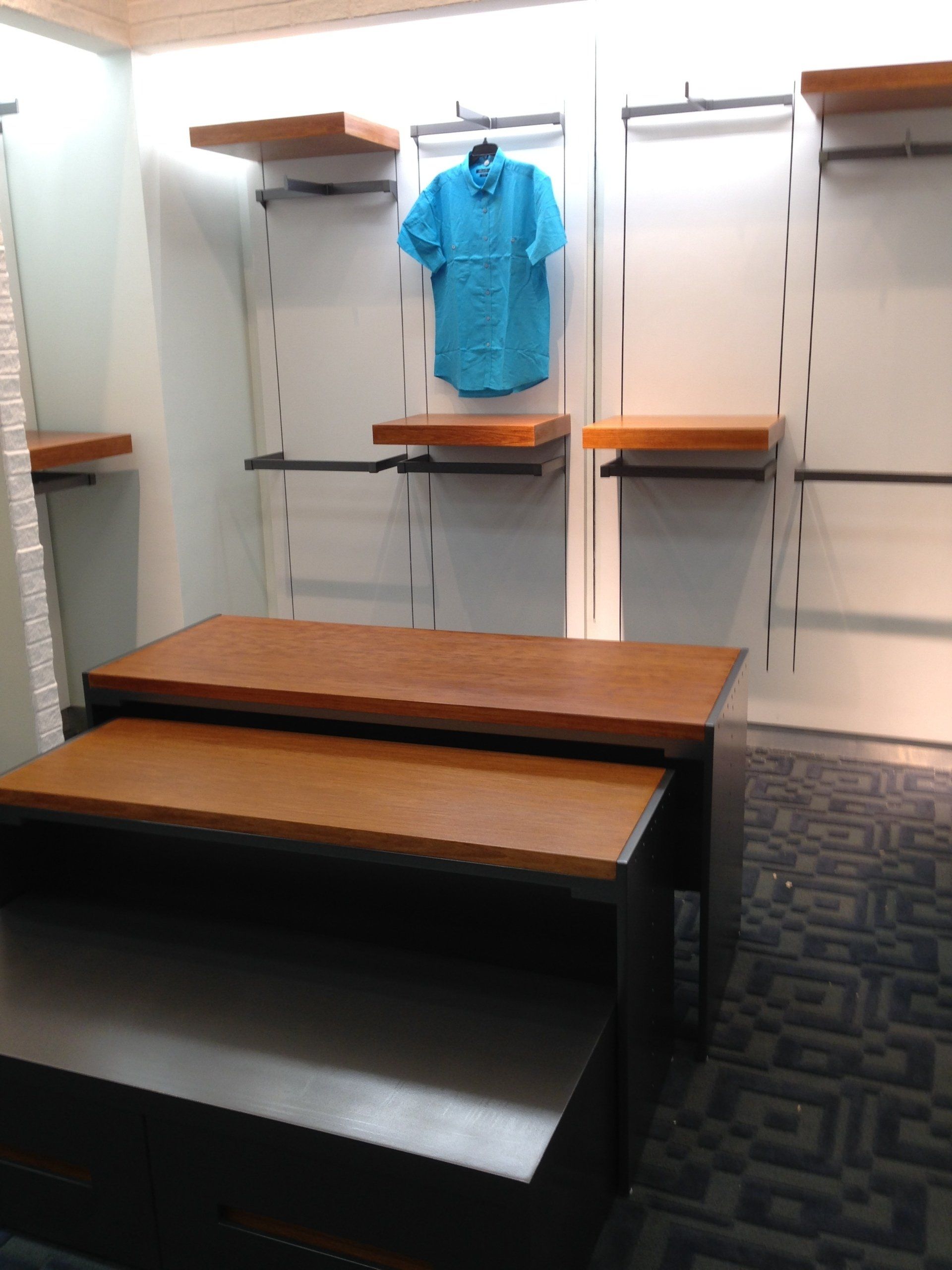 Muebles y Exhibidores Especiales solo en Eximuebles