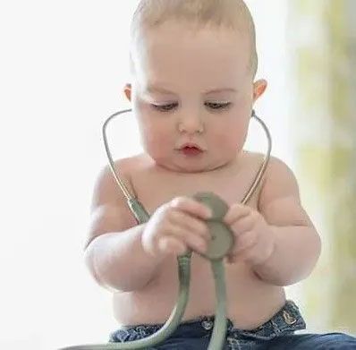 Dr. Porfirio Austria Salas 