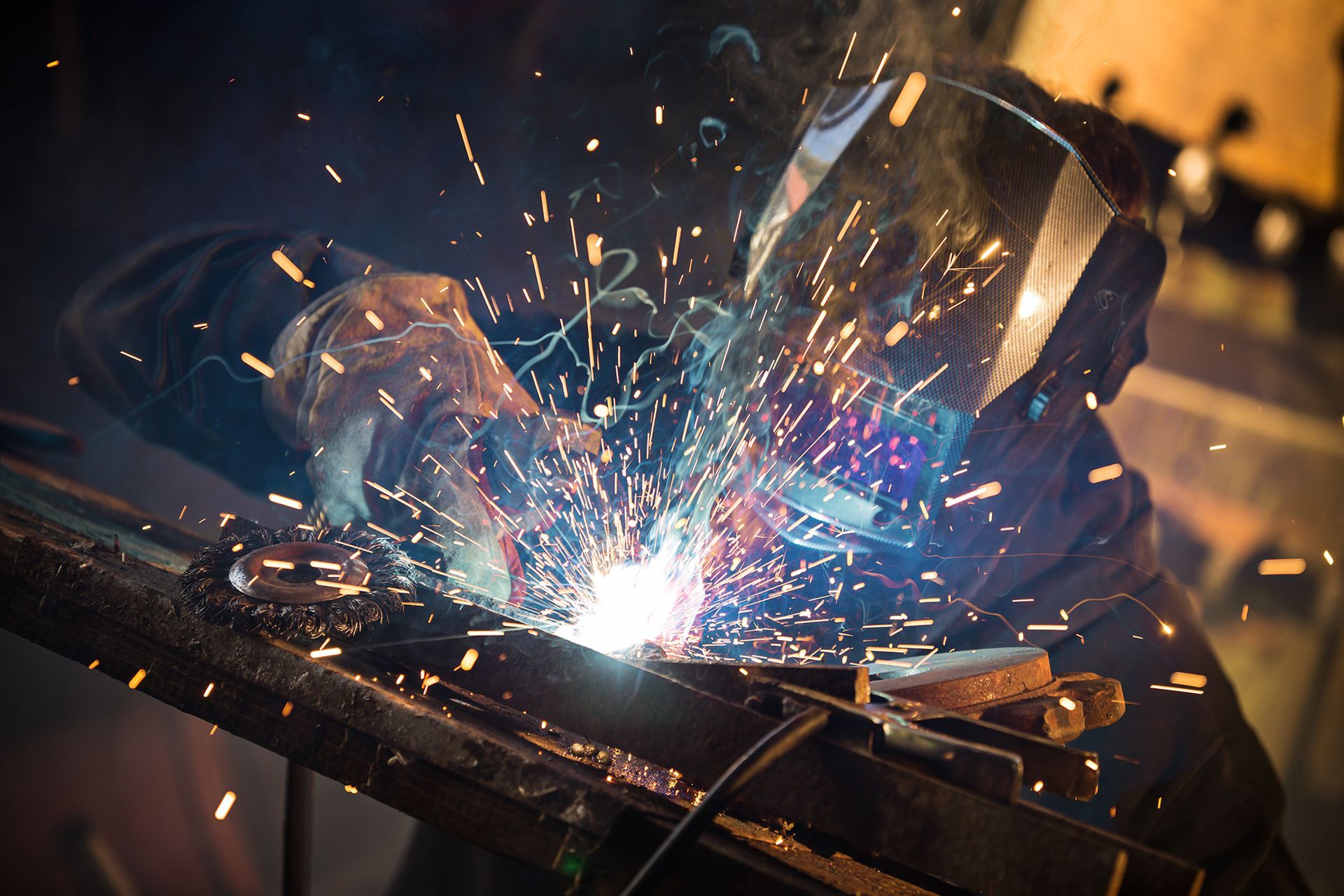 Cutting Steel for Metal Fabrication