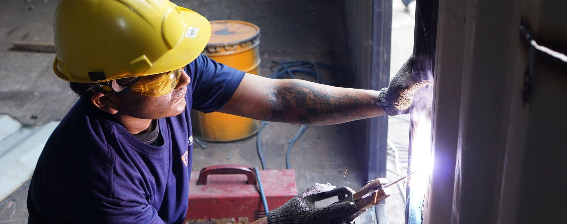 Picture of technician welding in the trade Picture of technician welding in the trade