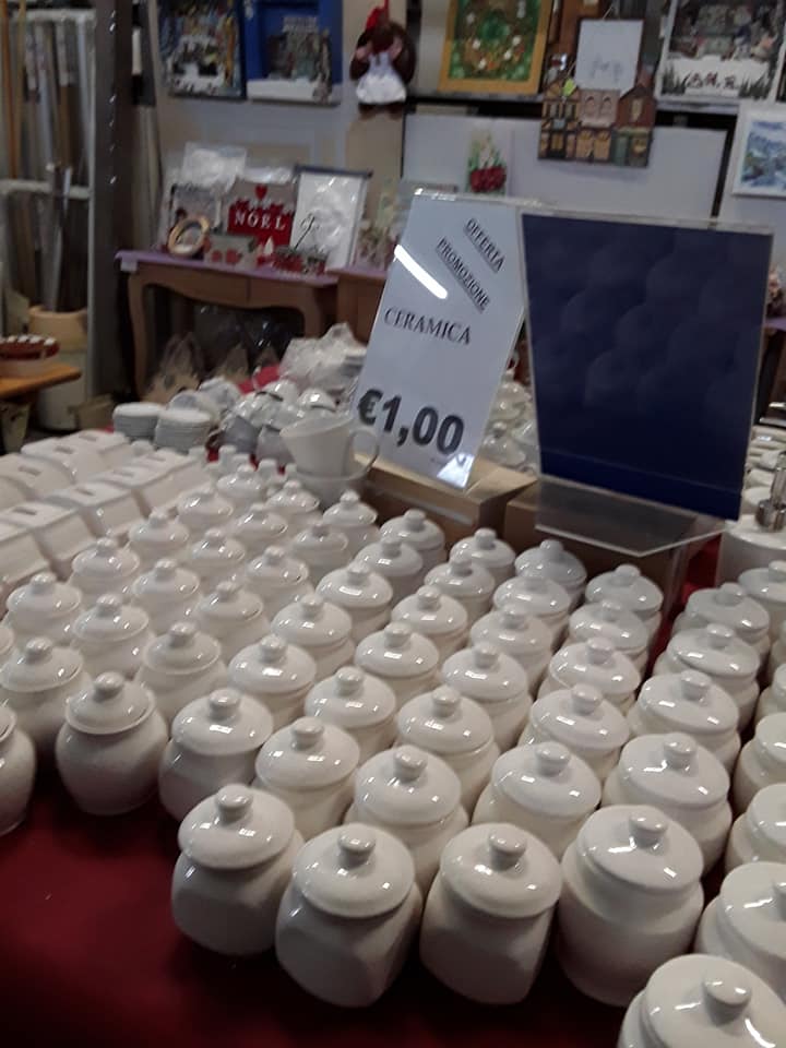 portabiscotti in ceramica