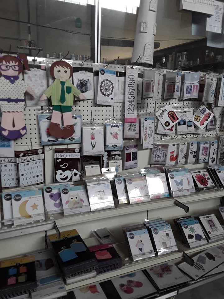 prodotti per decoupage e pittura