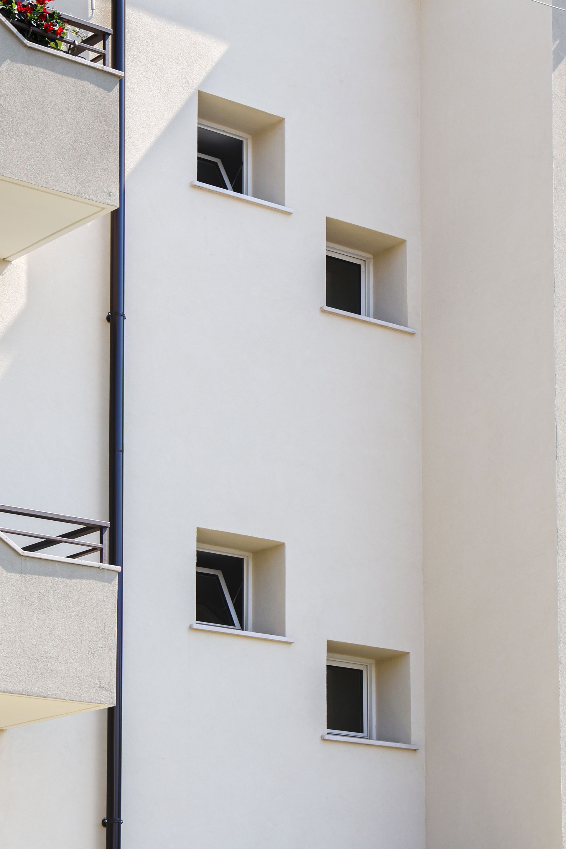 Edificio plurifamiliare Rosa
Pordenone