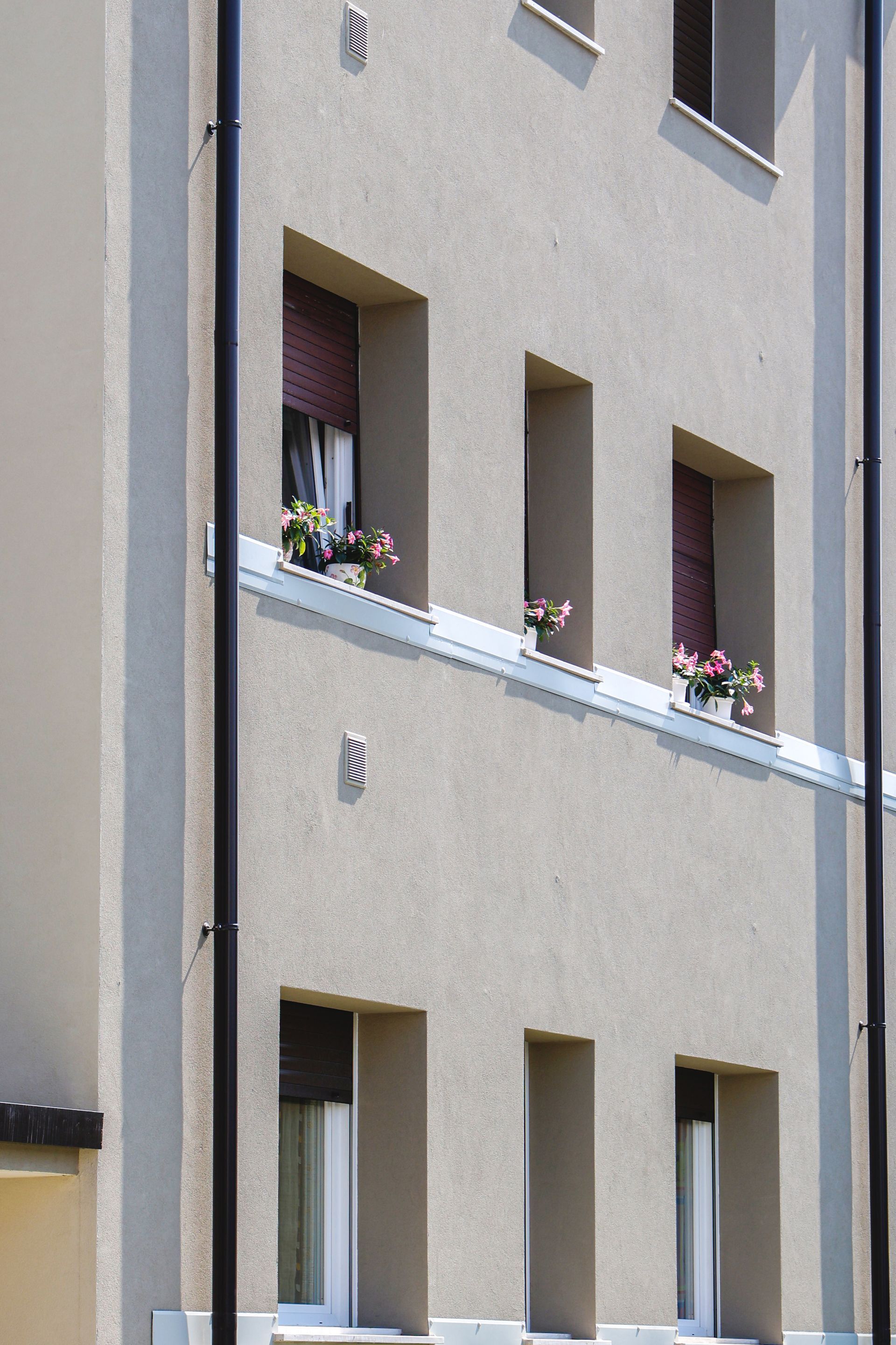 Edificio plurifamiliare Rosa
Pordenone