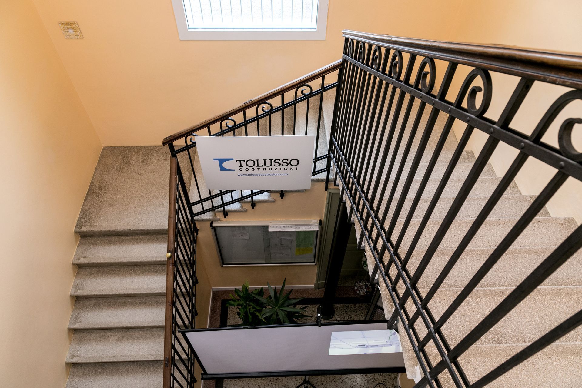 Scuola Elementare C. Battisti 
Fiume Veneto