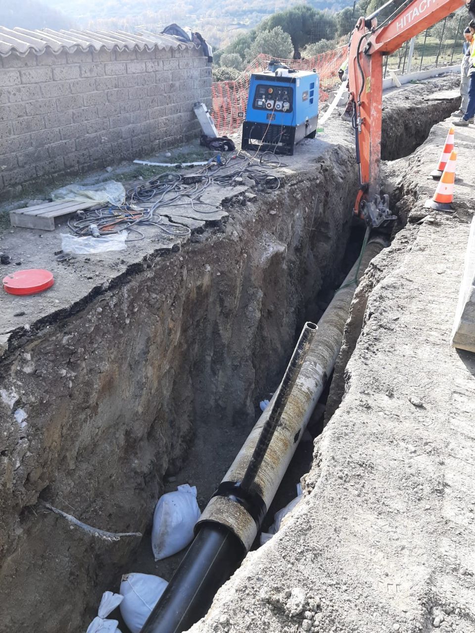 Lavori per condotta interrata