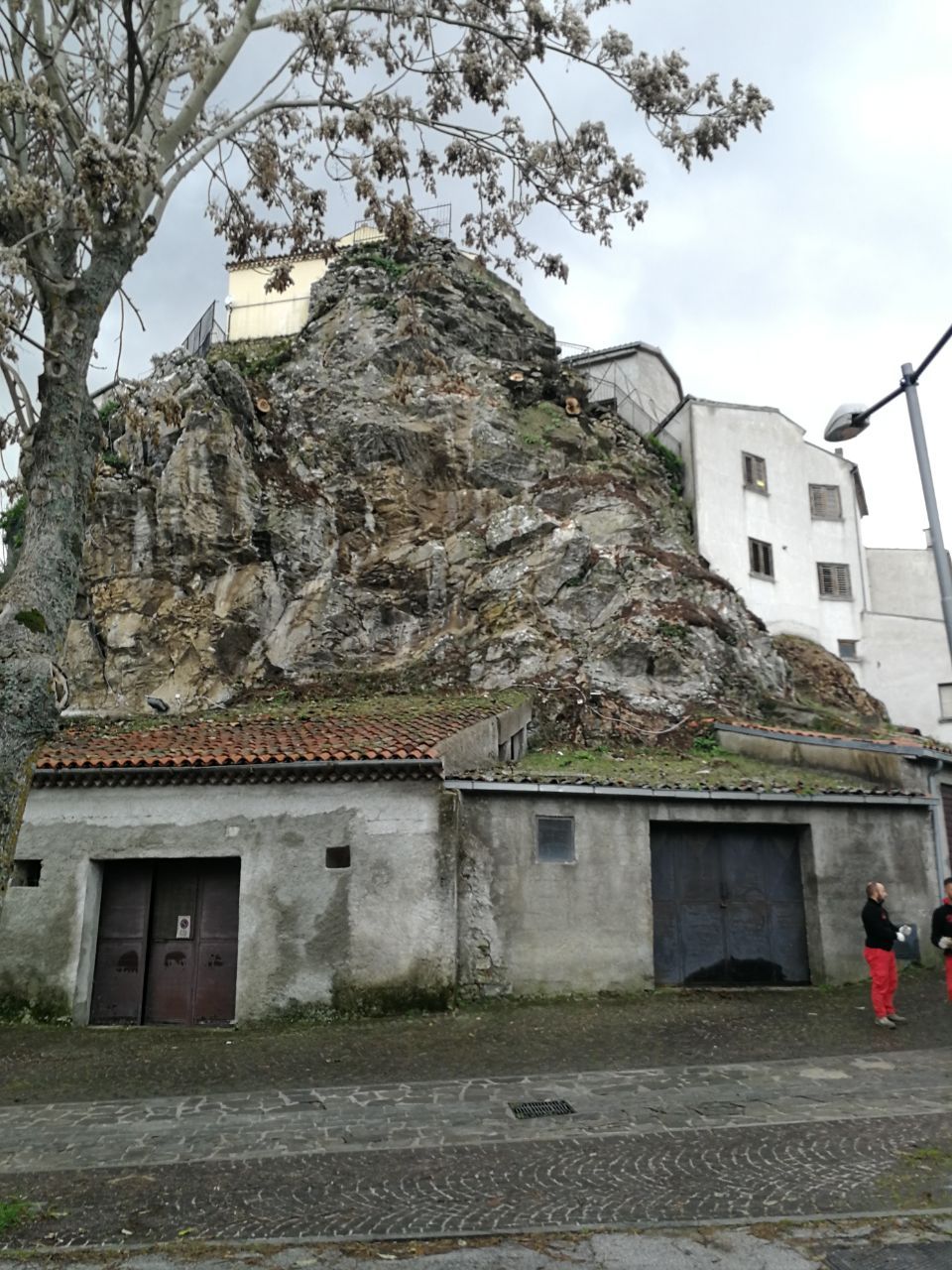 Messa in sicurezza costone roccioso