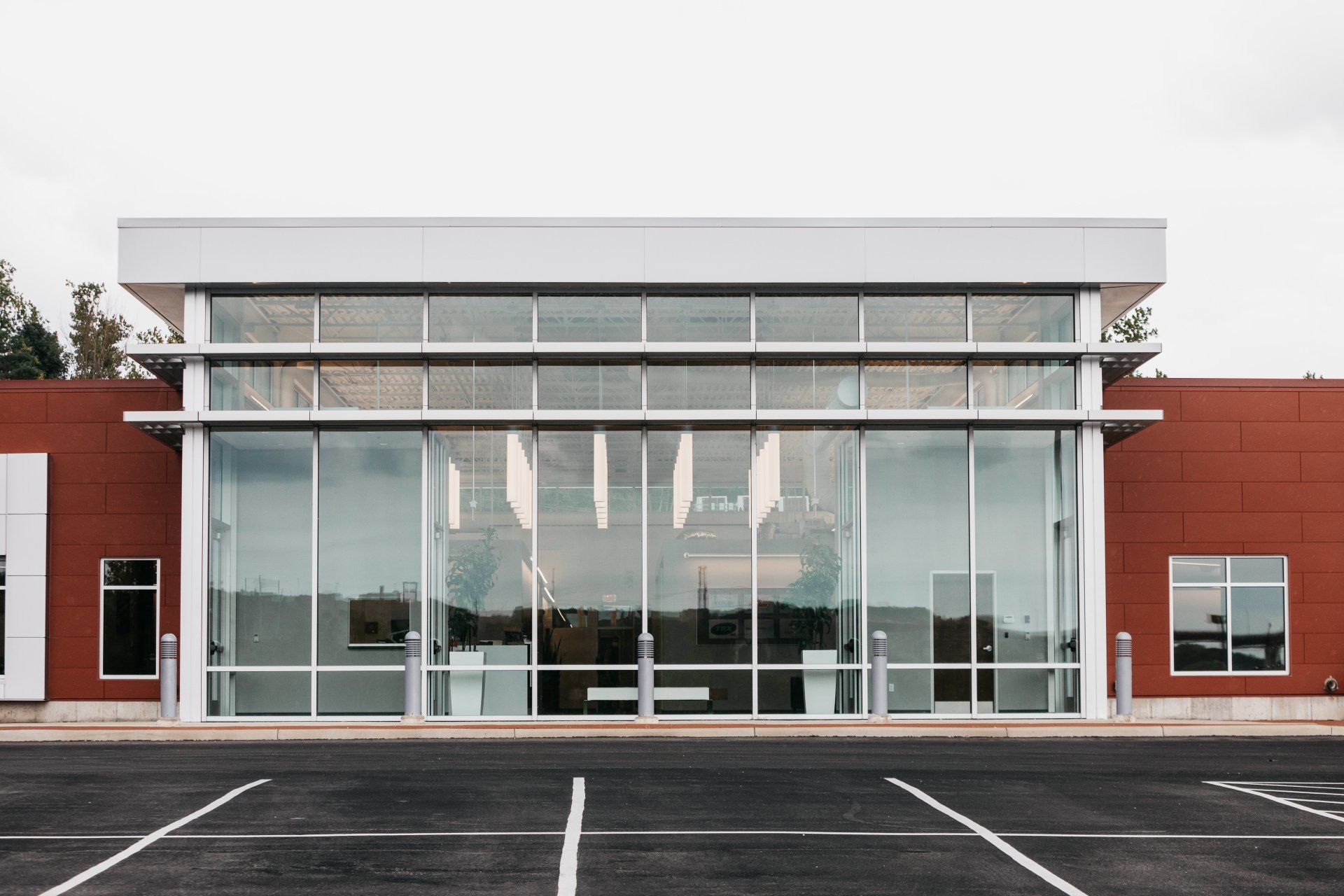 Well Built Glass Window — Willoughby, OH — Euclid Glass & Door