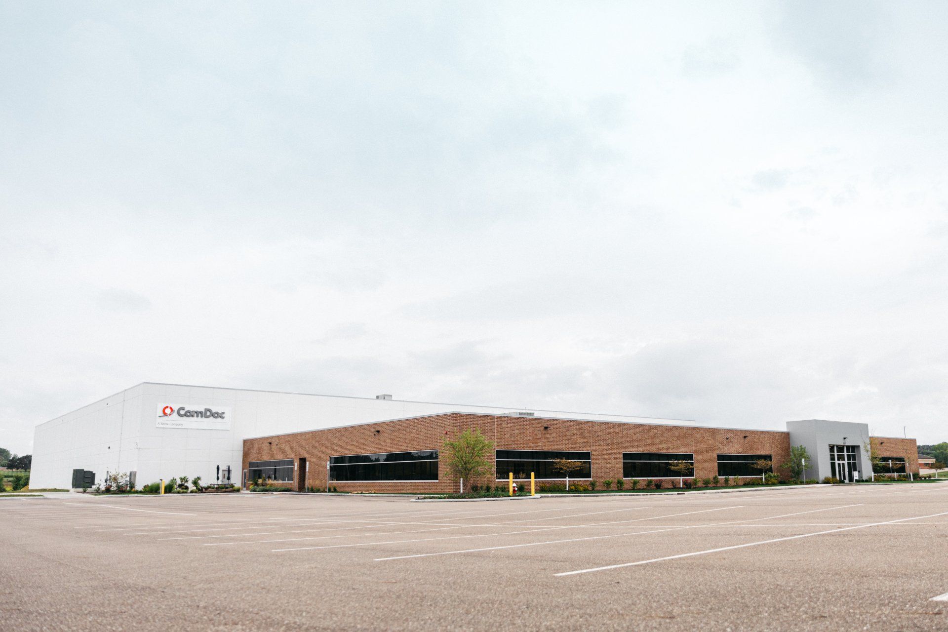 Com Doc Parking Area — Willoughby, OH — Euclid Glass & Door