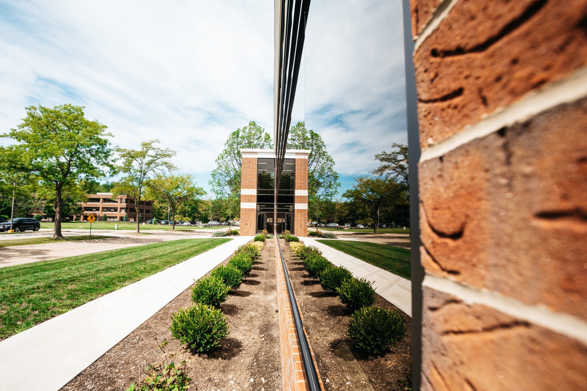 Awesome Angle of A Glass Window — Willoughby, OH — Euclid Glass & Door