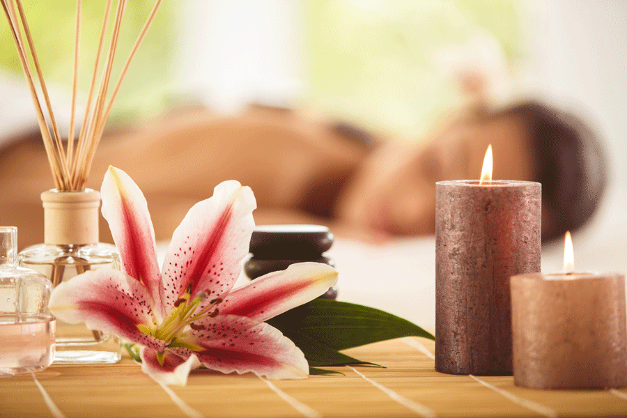 Aromatherapy Massage — Normal, IL — Head To Toe Family Massage