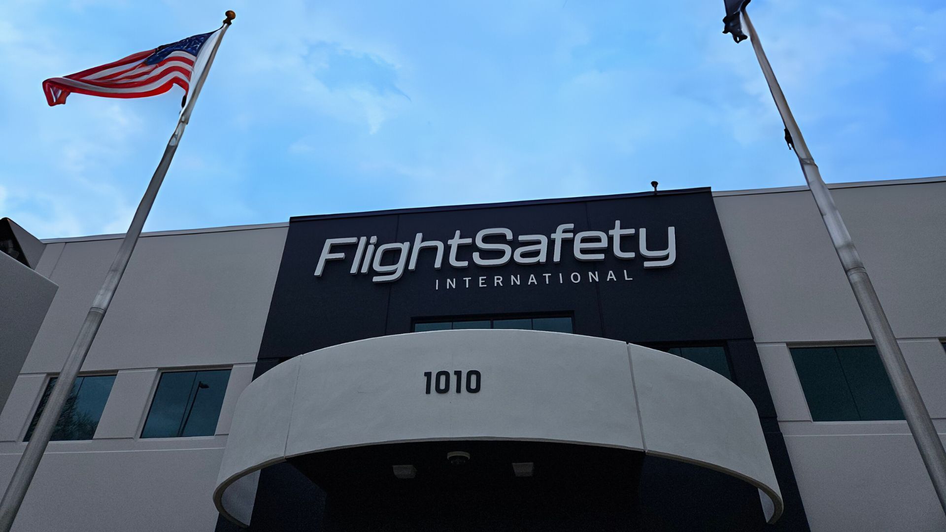 A building with a sign that says flight safety international