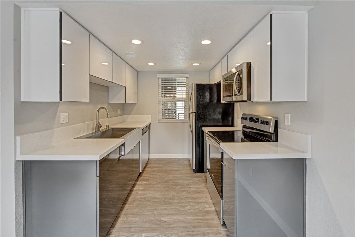 Photo of Corona Pointe Resort kitchen