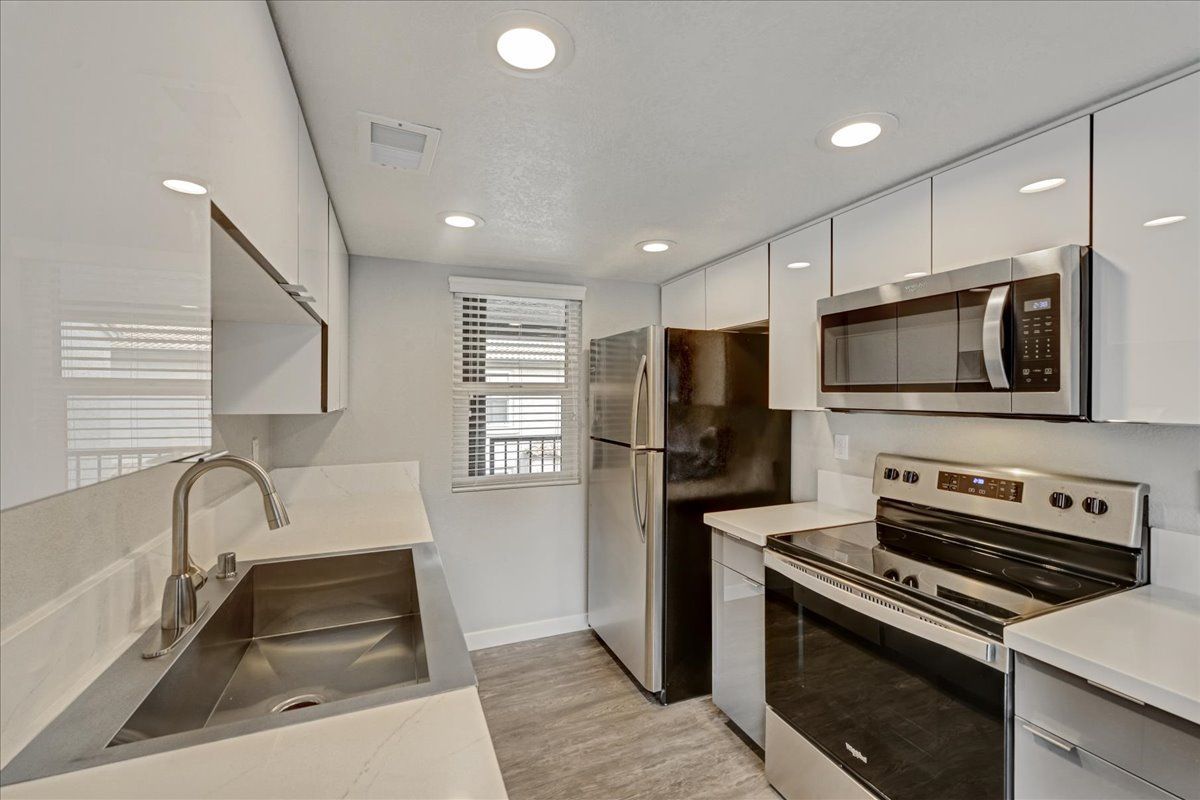 Photo of Corona Pointe Resort kitchen