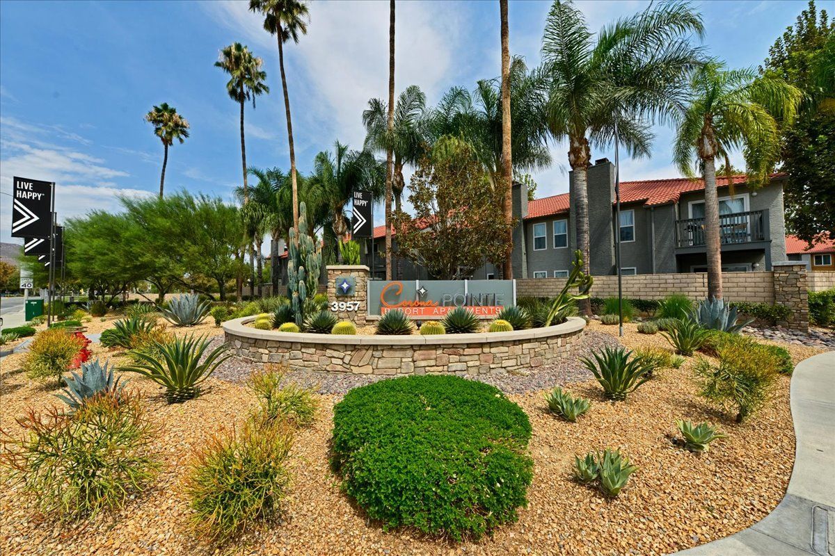 Photo of Corona Pointe Resort Exterior Sign