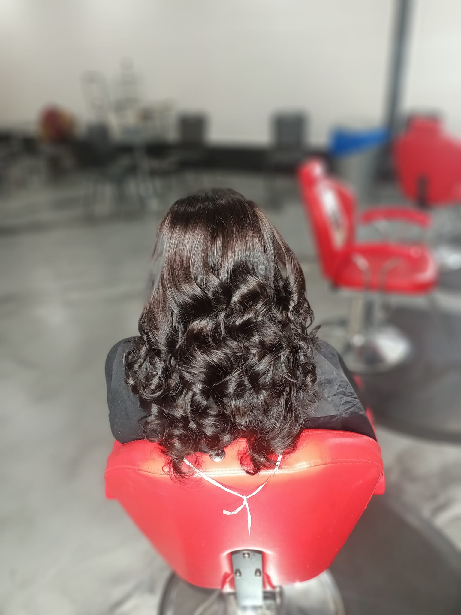 Modern Curl | Kansas City, MO | Enchantress Beaute Bar