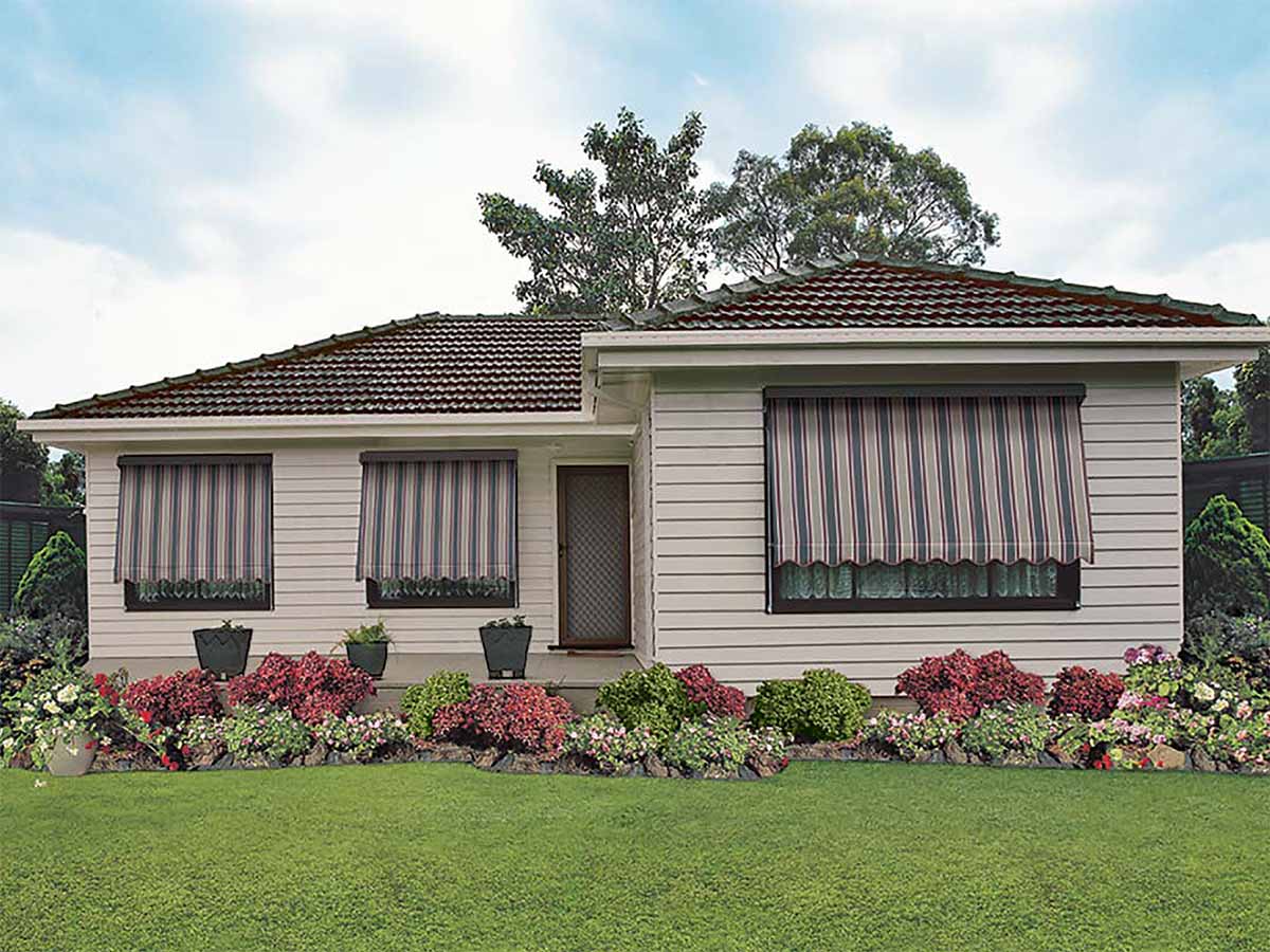 Lockarm Outdoor Awnings from Sunraysia Outdoor Blinds
