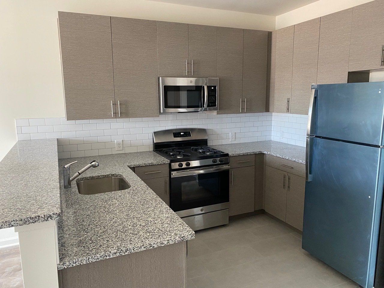 SS Adams Building Images